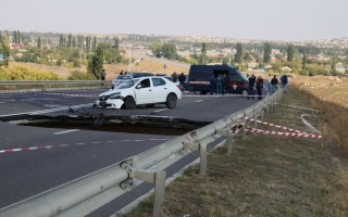 Аварийные дорожные участки будут отмечать в мобильном приложении