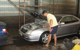 Мыть или не мыть двигатель автомобиля?